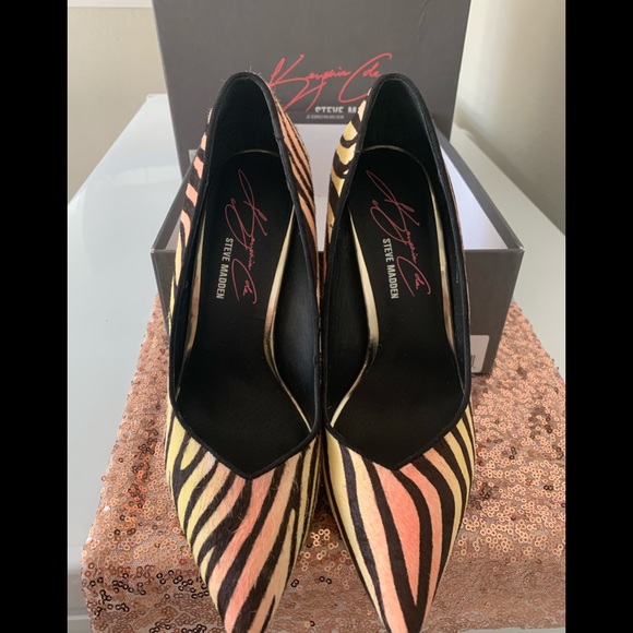 Excit Pink White Keisha Cole by Steve Madden Sz 8 - Picture 2 of 7